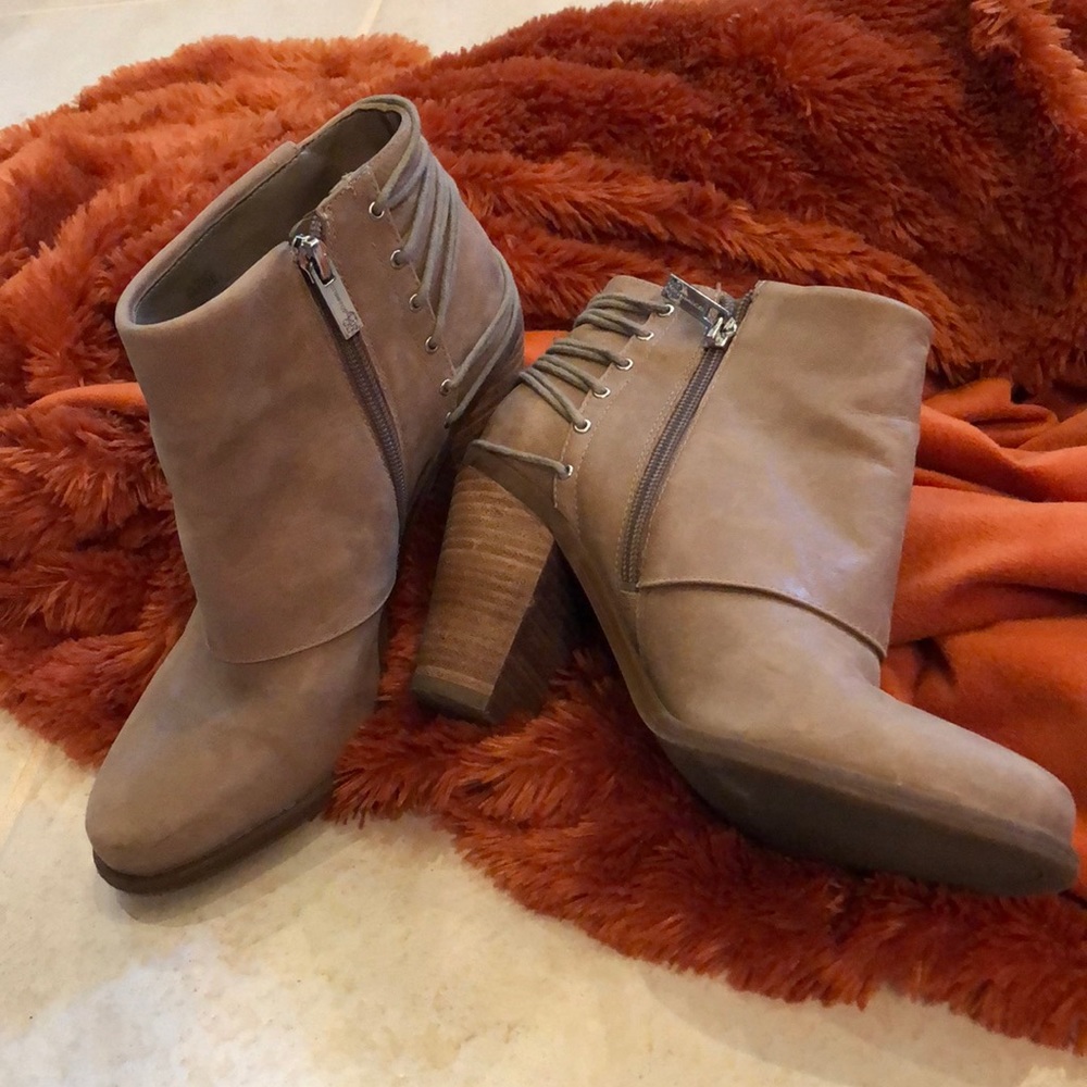 Jessica Simpson leather, stacked heel, side zip stretch cord back detail booties